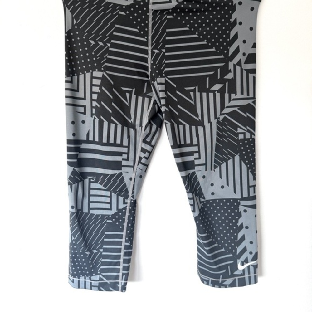 Nike Pro 3/4 Geometric Tights